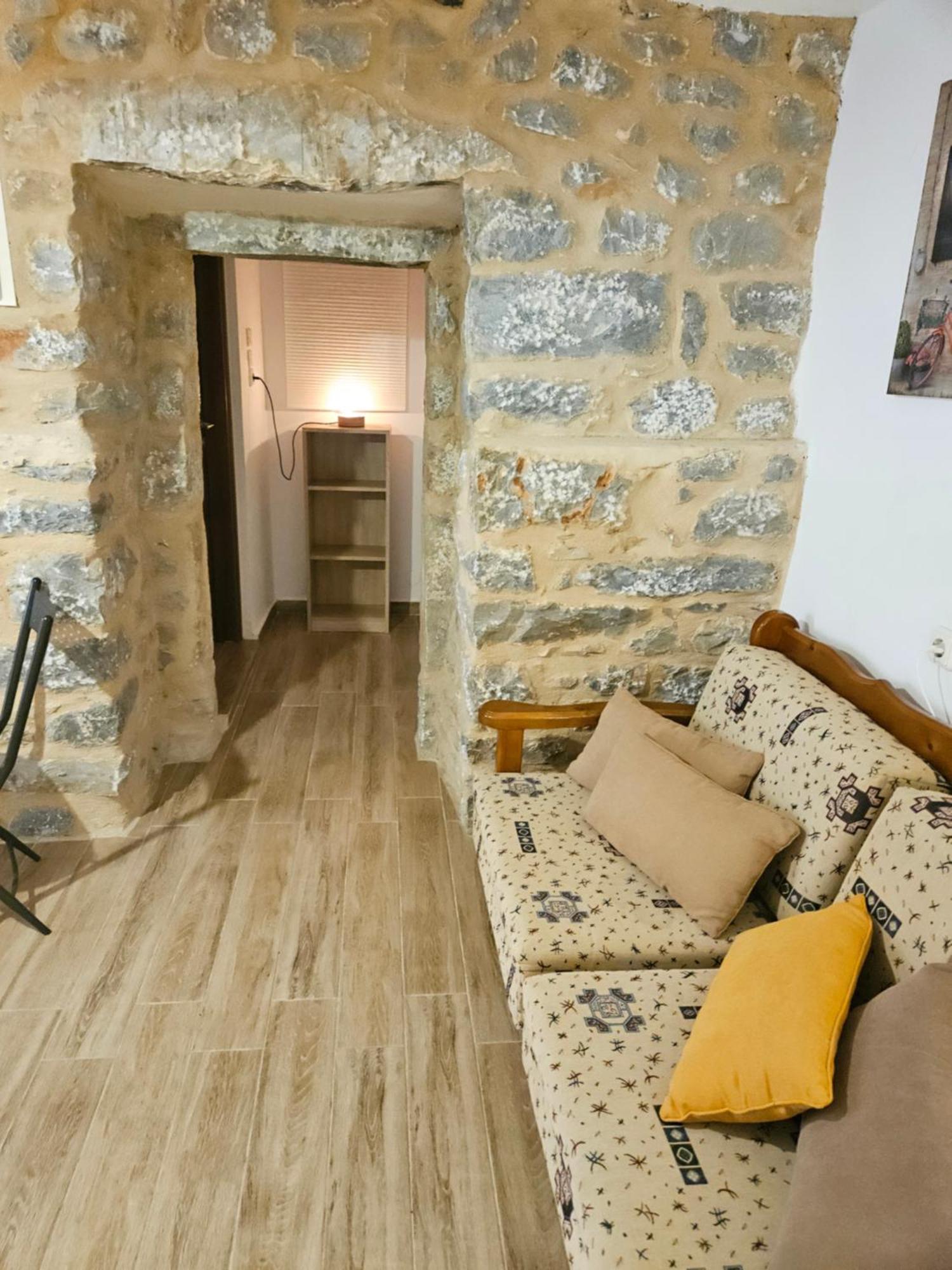 Kamares Stone House 1 Apartment Alika ภายนอก รูปภาพ